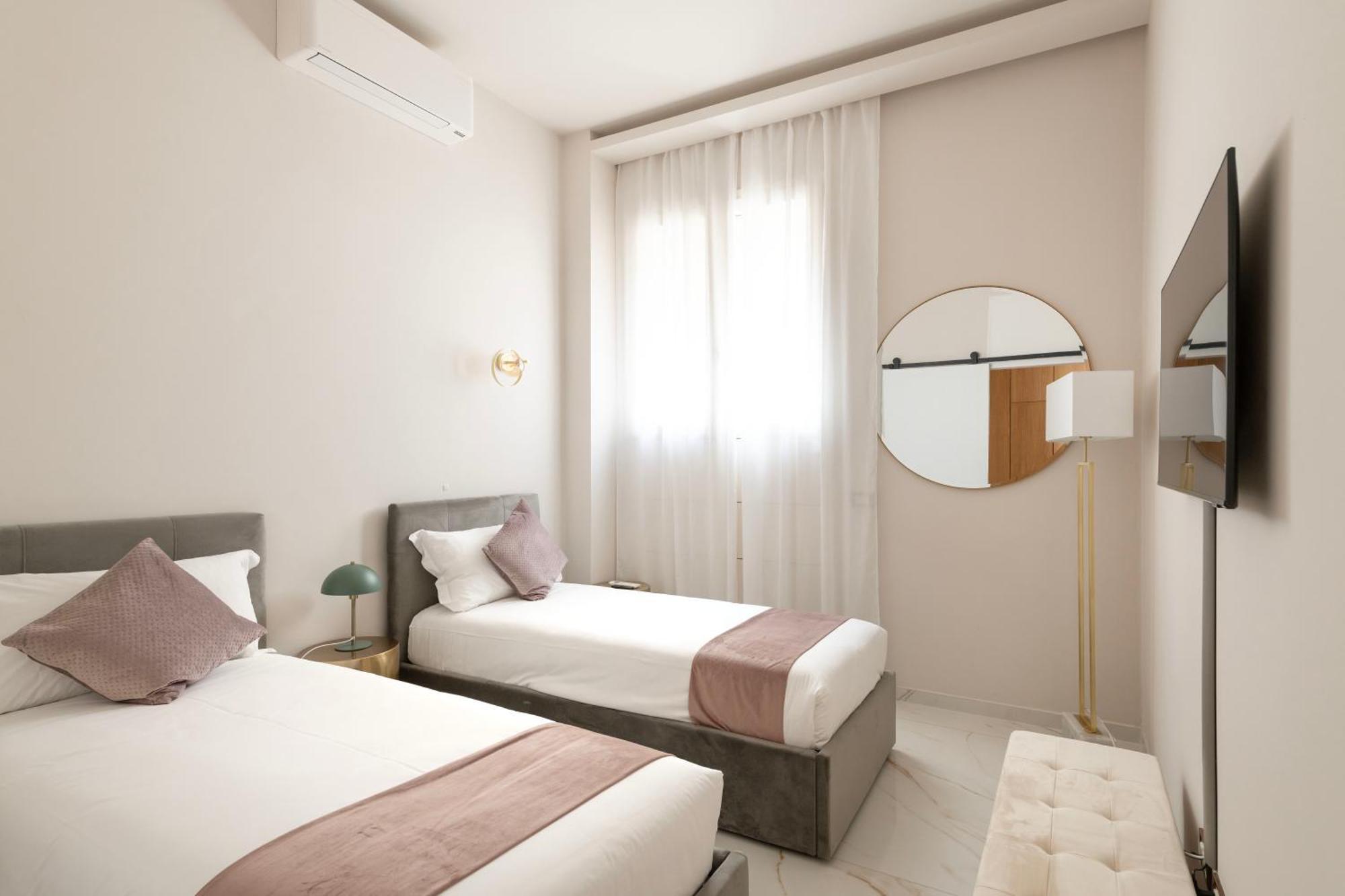 Heart Milan Apartments San Sepolcro Duomo Екстериор снимка